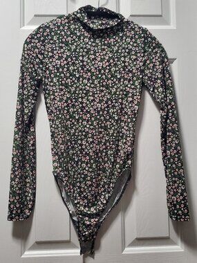 Nasty Gal Floral Mockneck Bodysuit | 2